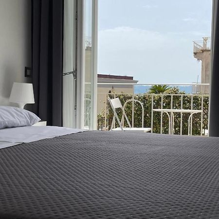 Terrazza Don Mario Bed&Breakfast Pozzuoli Exterior photo