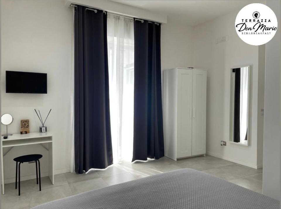 Terrazza Don Mario Bed&Breakfast Pozzuoli Exterior photo